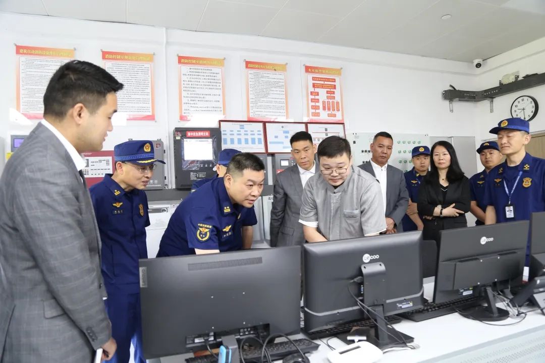 筑牢五一“防火墙” | 黄山消防深入辖区社会单位开展消防安全检查